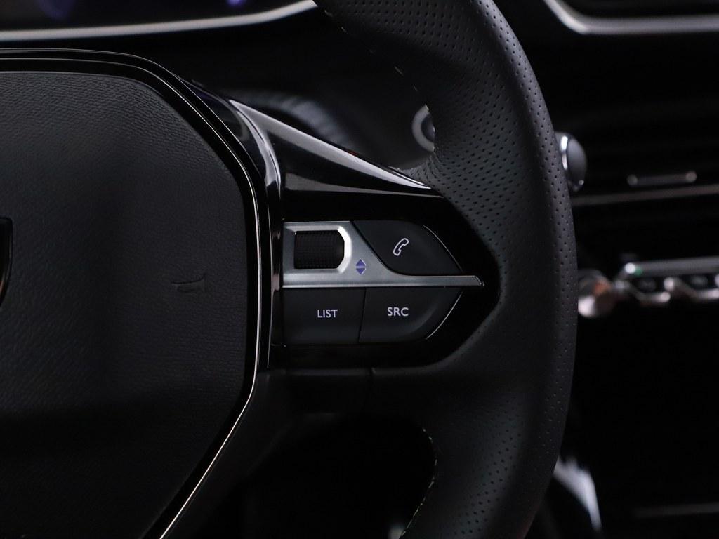 47537170-10.jpg