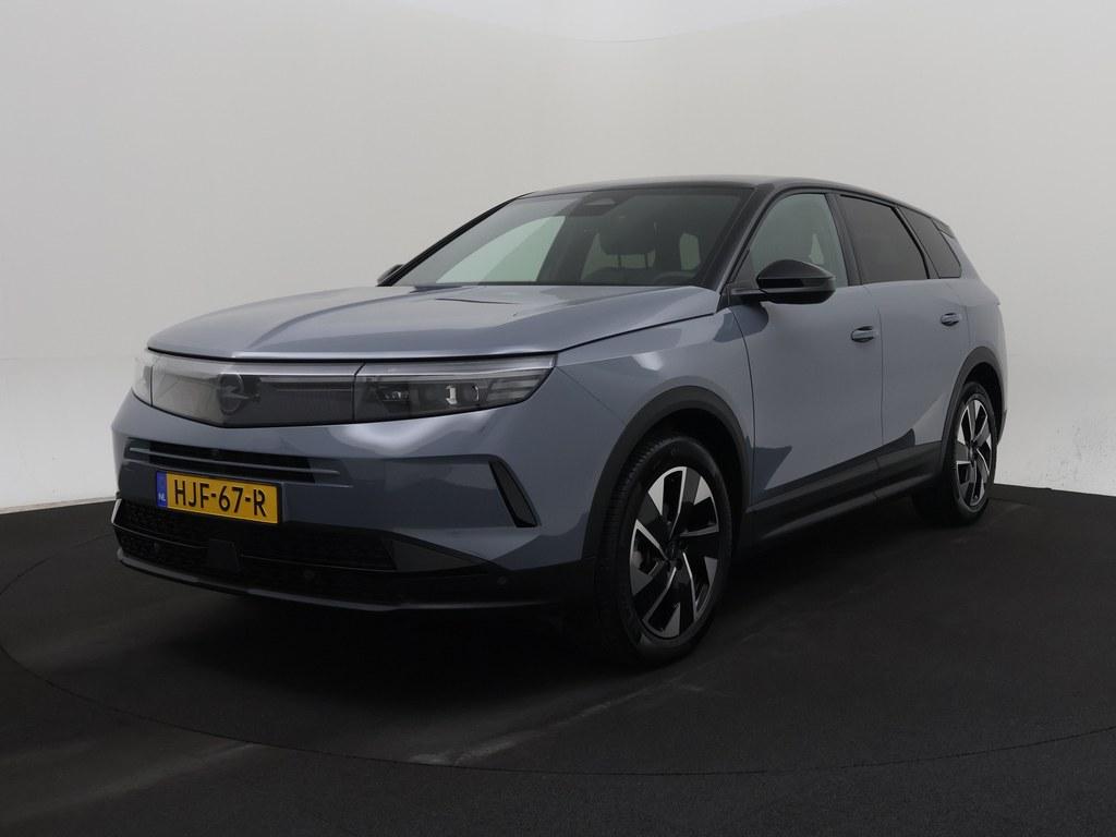 51720498-1.jpg