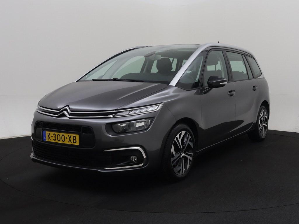 54125814-1.jpg