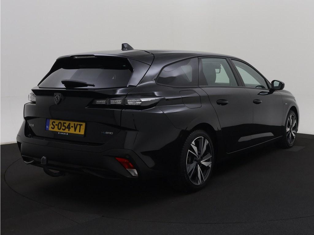 55746897-1.jpg