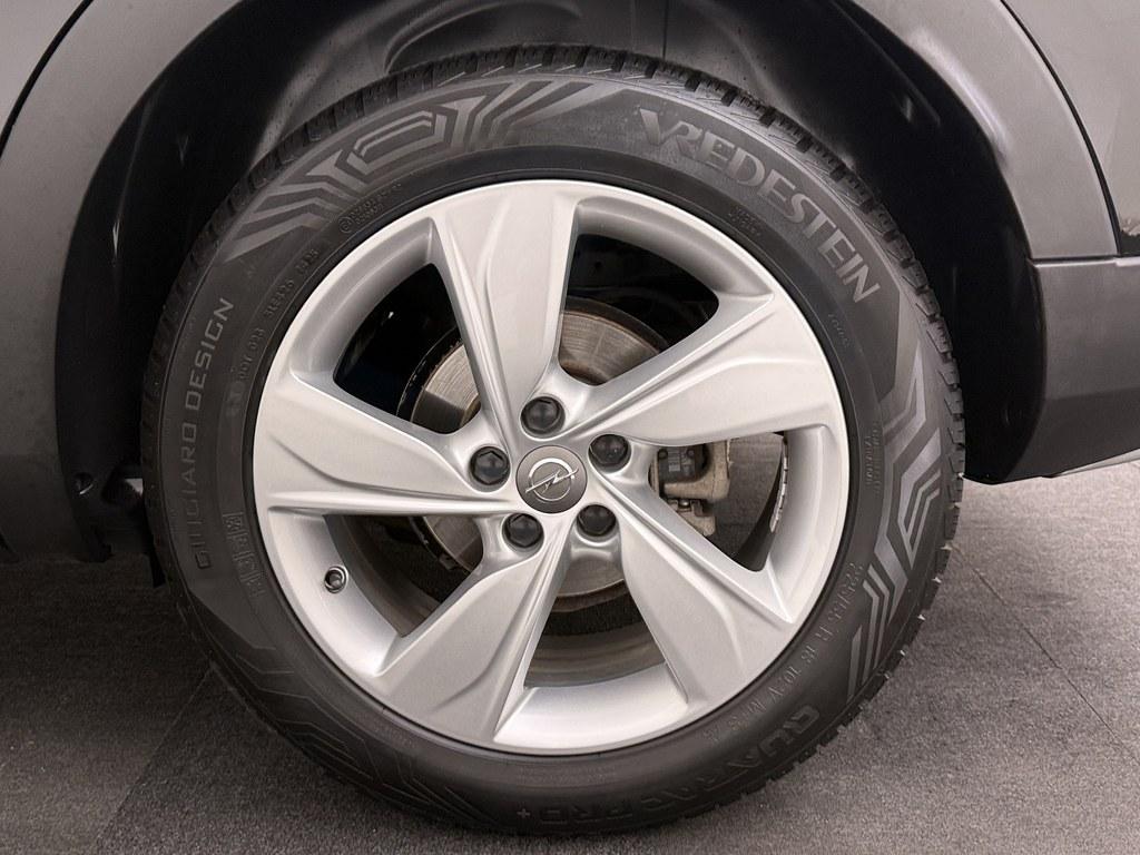 55995547-3.jpg