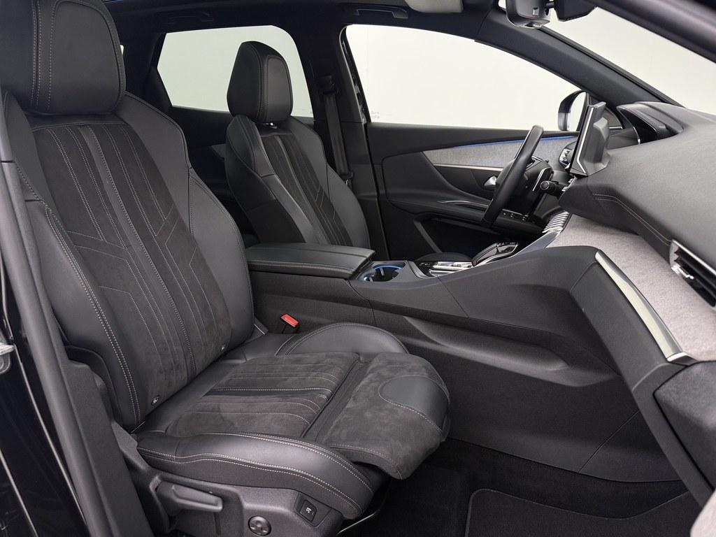 57262413-3.jpg